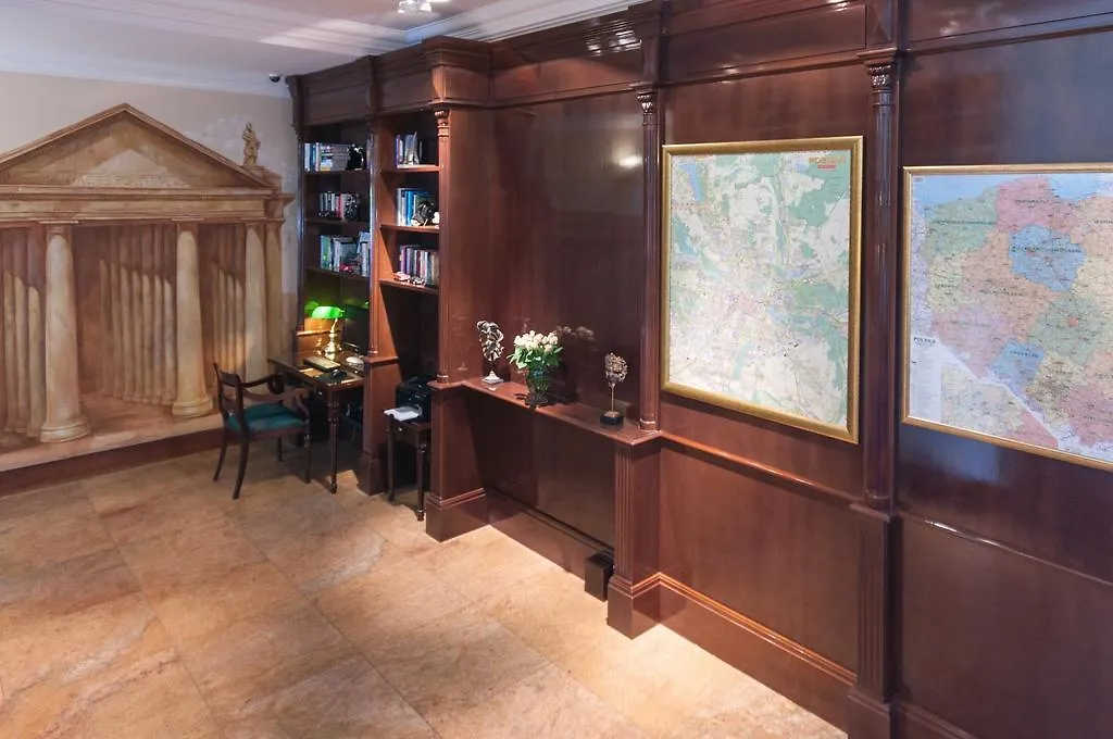 Hotel Wloski Italia Boutique Old Town Poznan 3*,
